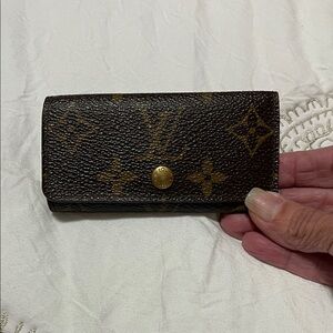 Authentic Louis Vuitton Monogram Canvas Key Holder